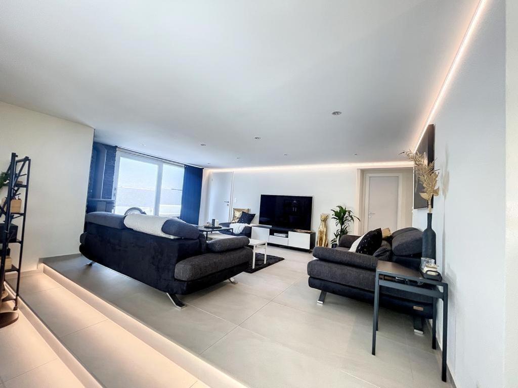 Appartement Moderne Avec Terrasse Et Piscine A Chatel Sur Bex Kültér fotó
