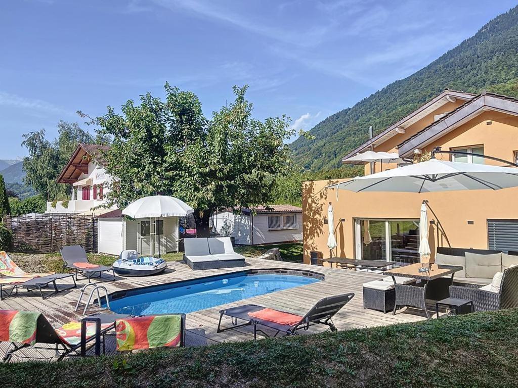 Appartement Moderne Avec Terrasse Et Piscine A Chatel Sur Bex Kültér fotó